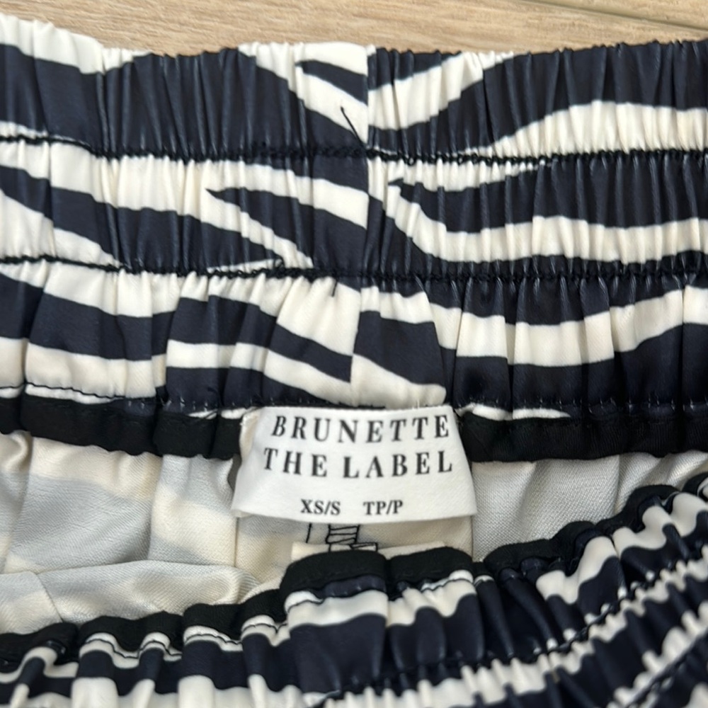 Brunette The Label Zebra Print Women's Satin Shorts - Picture 2 of 6